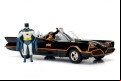Batman (1966) - Batmobile 1:24 With Batman And Robin (Model Car)